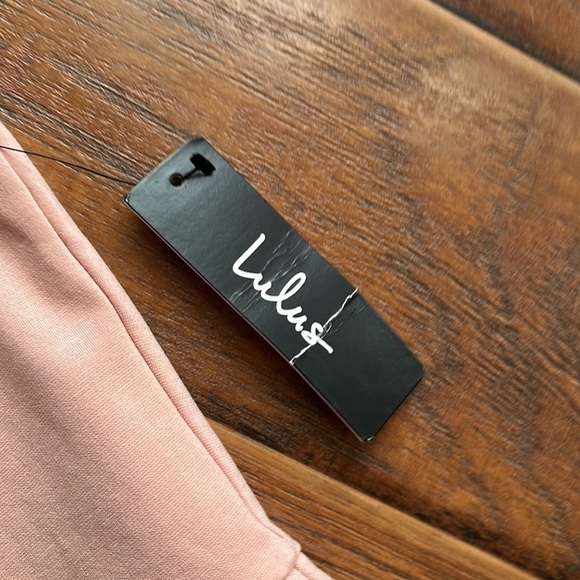 - NWT Lulus blush Off the Shoulder Skater Dress - Size Medium - Picture 5 of 16